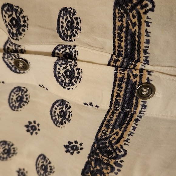 Free People Long Sleeve Bohemian Style Button Down Shirt size small - Picture 6 of 7